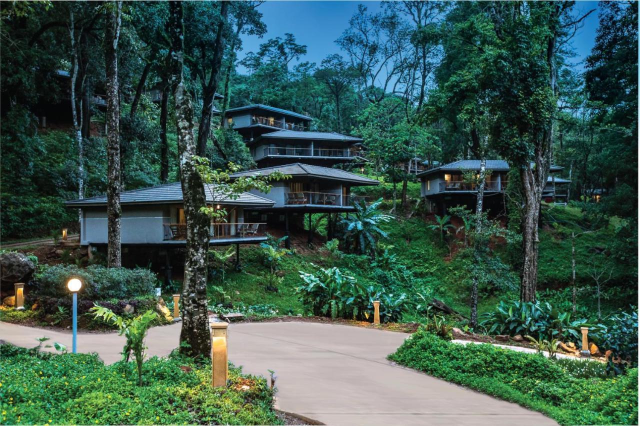 Отель Ayatana Coorg Somvarpet Экстерьер фото