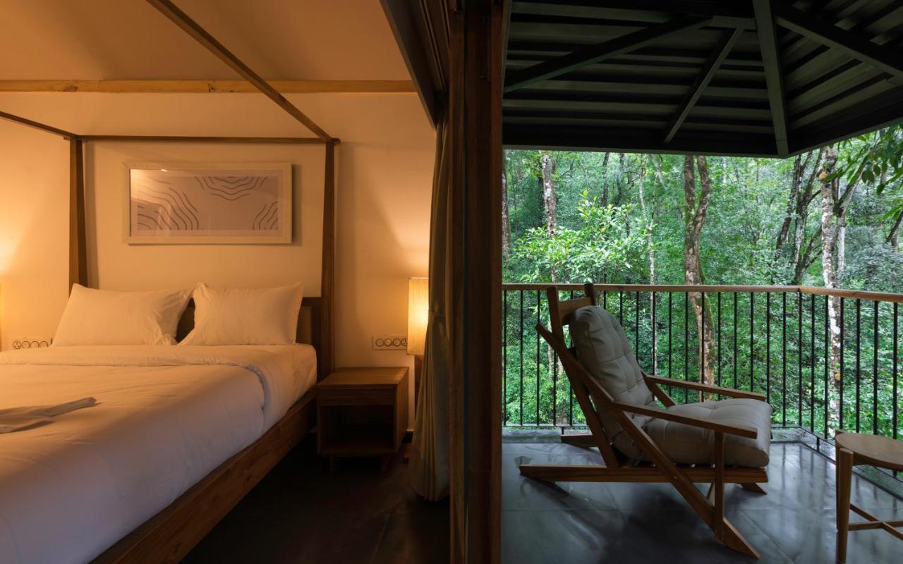 Отель Ayatana Coorg Somvarpet Экстерьер фото