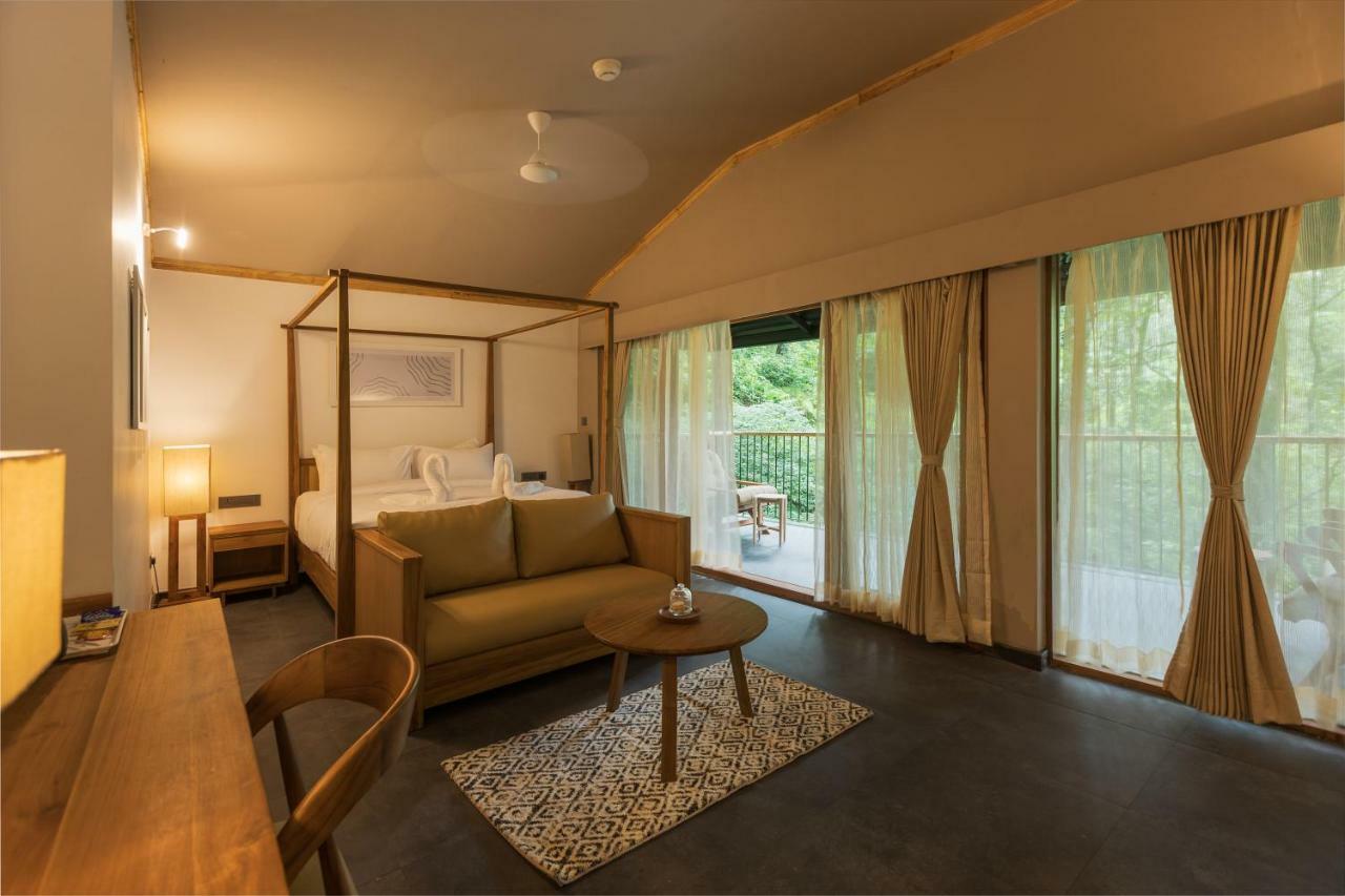 Отель Ayatana Coorg Somvarpet Экстерьер фото